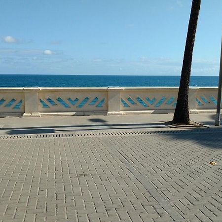 Flat Avenida Oceanica Barra Apartment Салвадор Екстериор снимка