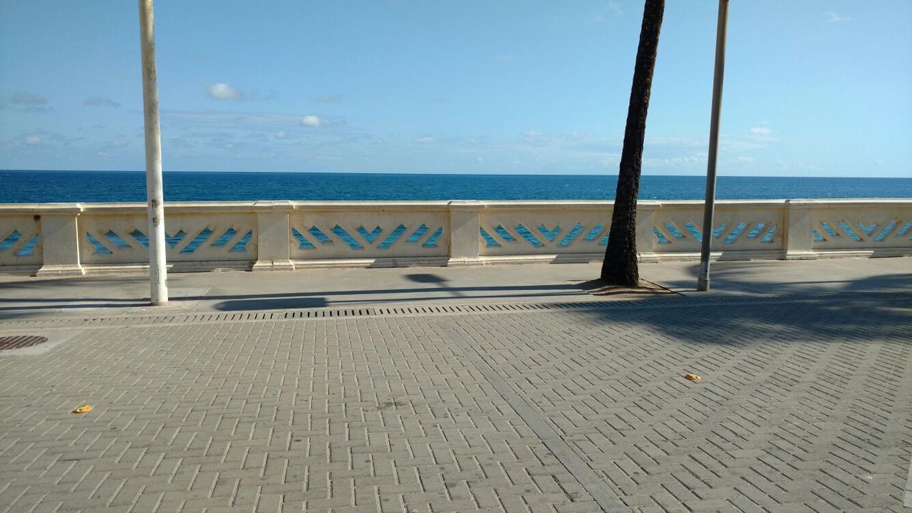 Flat Avenida Oceanica Barra Apartment Салвадор Екстериор снимка